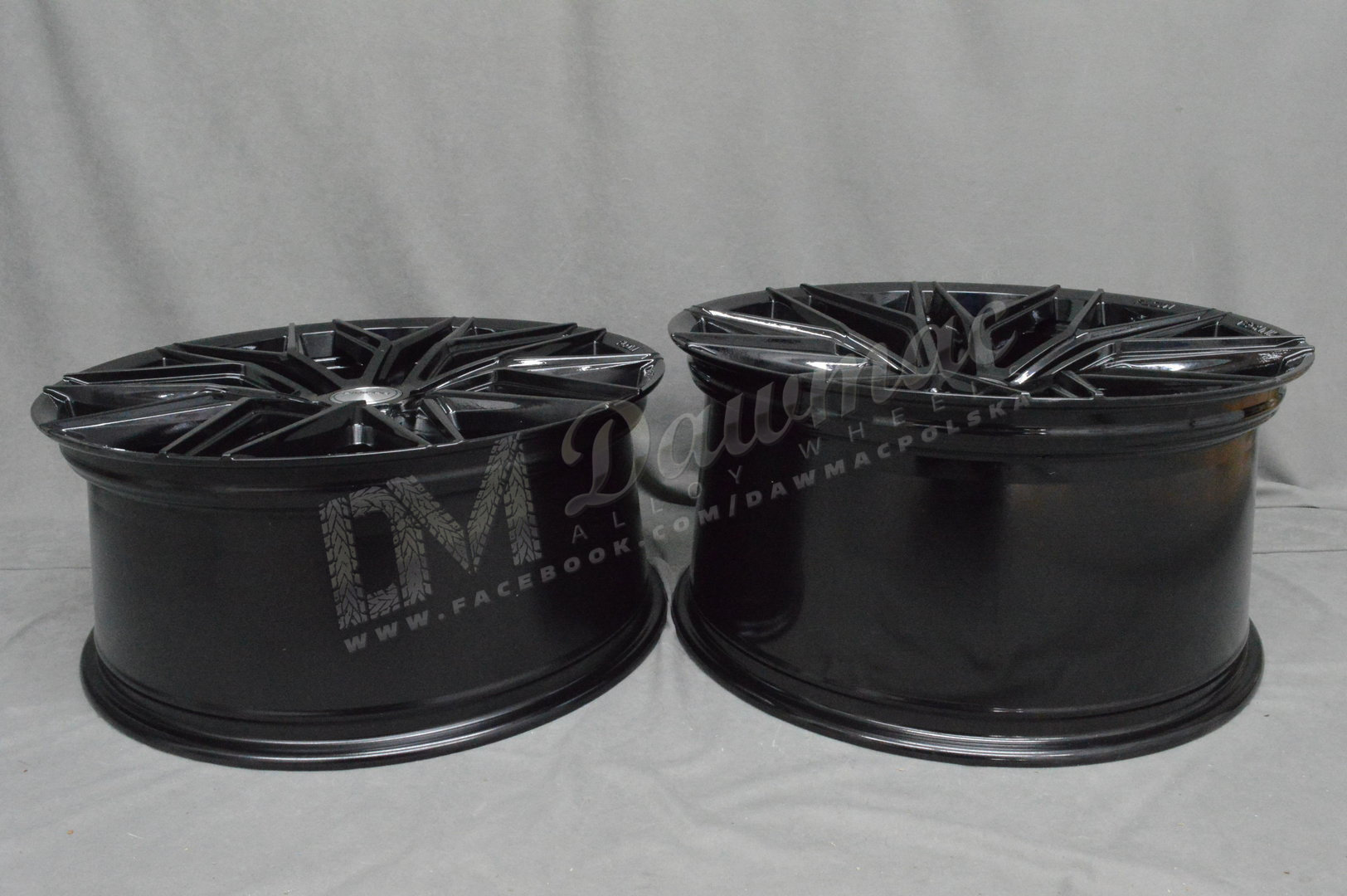 Riviera RF101 21" 9J ET15-45 BLANK Gloss Black - obrazek 8