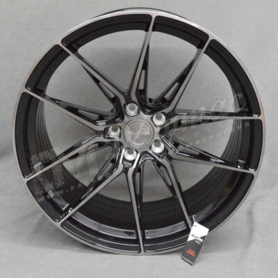 Riviera RF107 20" 10J ET40 5x120 Black Polished Dark Tint