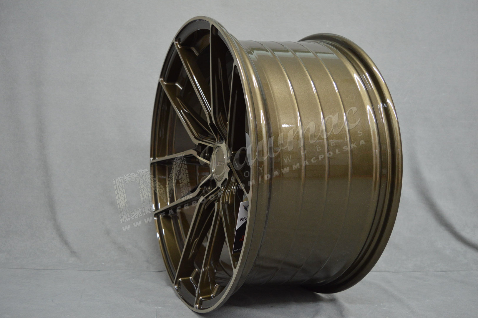 Riviera RF107 20" 10J ET42 5x112 Bronze Double Dark Tint - obrazek 4