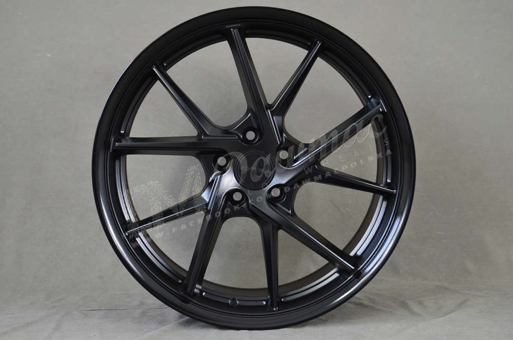 Riviera RF1 20" 8,5J ET20-45 BLANK Matt Black Gloss Black Lip