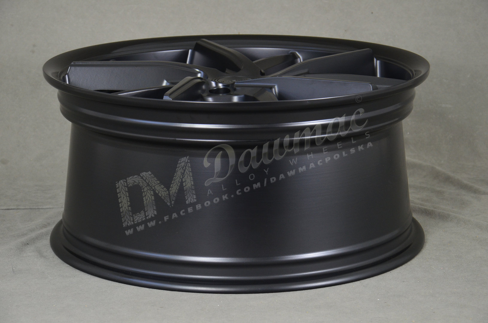 Riviera RF1 20" 8,5J ET35 5x120 Matt Black Gloss Black Lip - obrazek 6