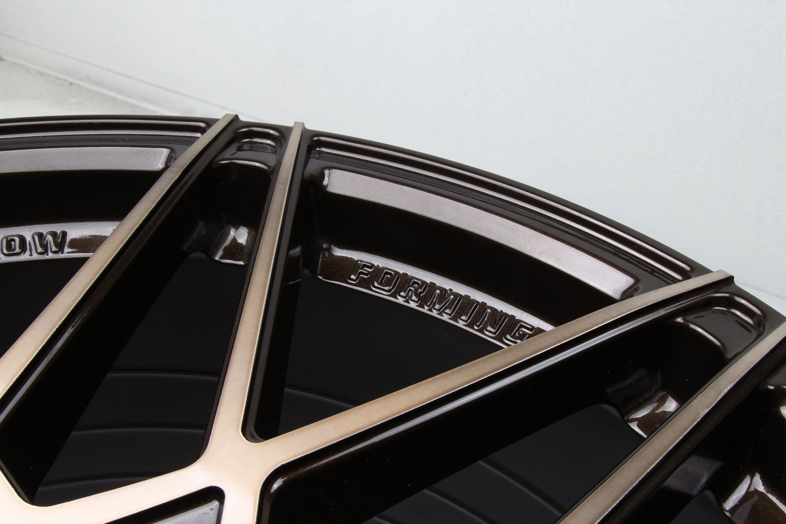 Riviera RF2 19" 9,5J ET42 5x112 Bronze Double Dark Tint - obrazek 13