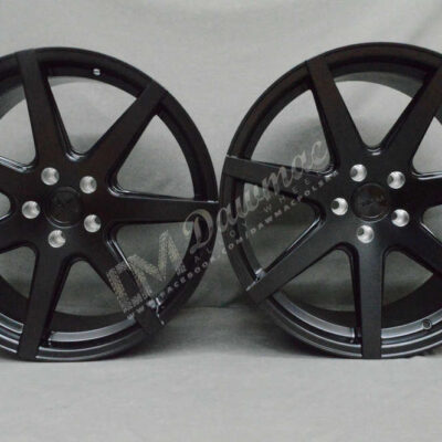 Riviera RV177 20" 10,5J ET15-45 BLANK Matt Black