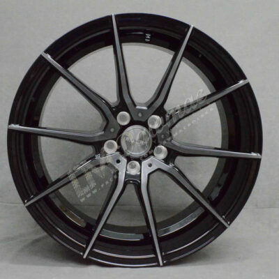 Riviera RV193 20" 8.5J Black Polished Dark Tint