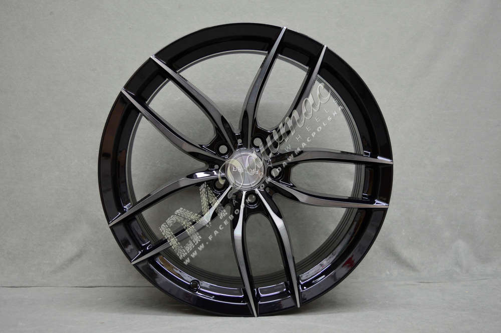 Riviera RV195 19'' 8,5J ET45 5x112 Black Polish Dark Tint