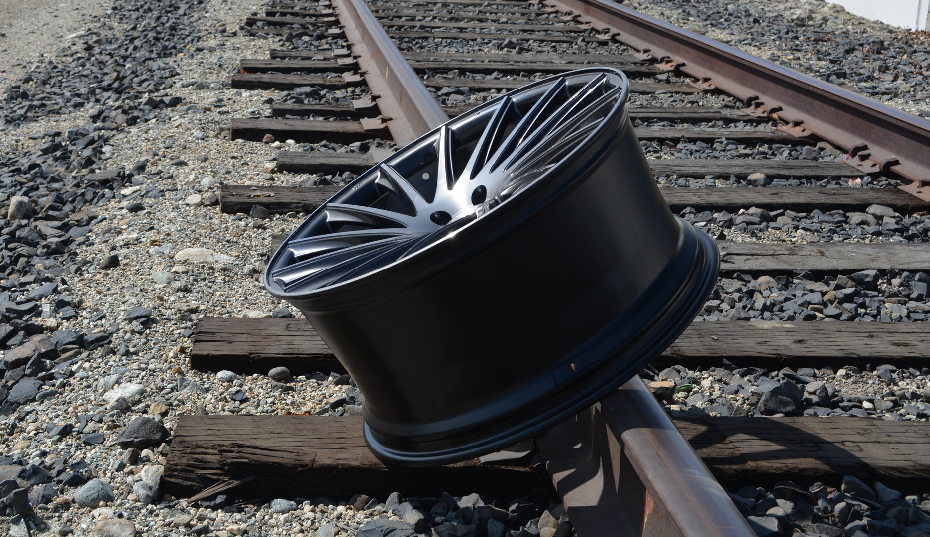 Road Force RF16 22" 10,5J ET20 5x114,3 Gloss Graphite Machined Face - obrazek 3