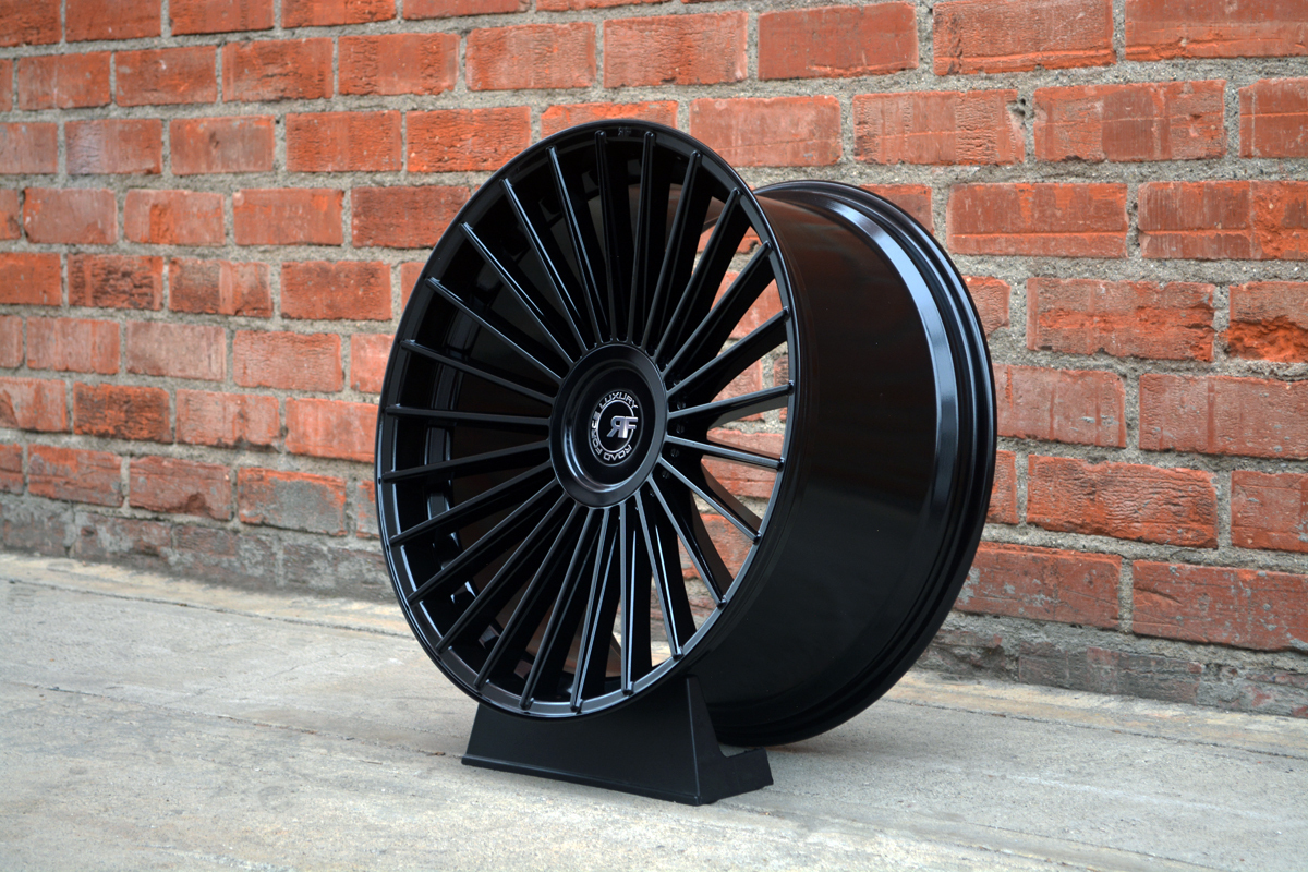 Road Force RF22 24" 9J ET20 5x112/5x120 Gloss Black - obrazek 4