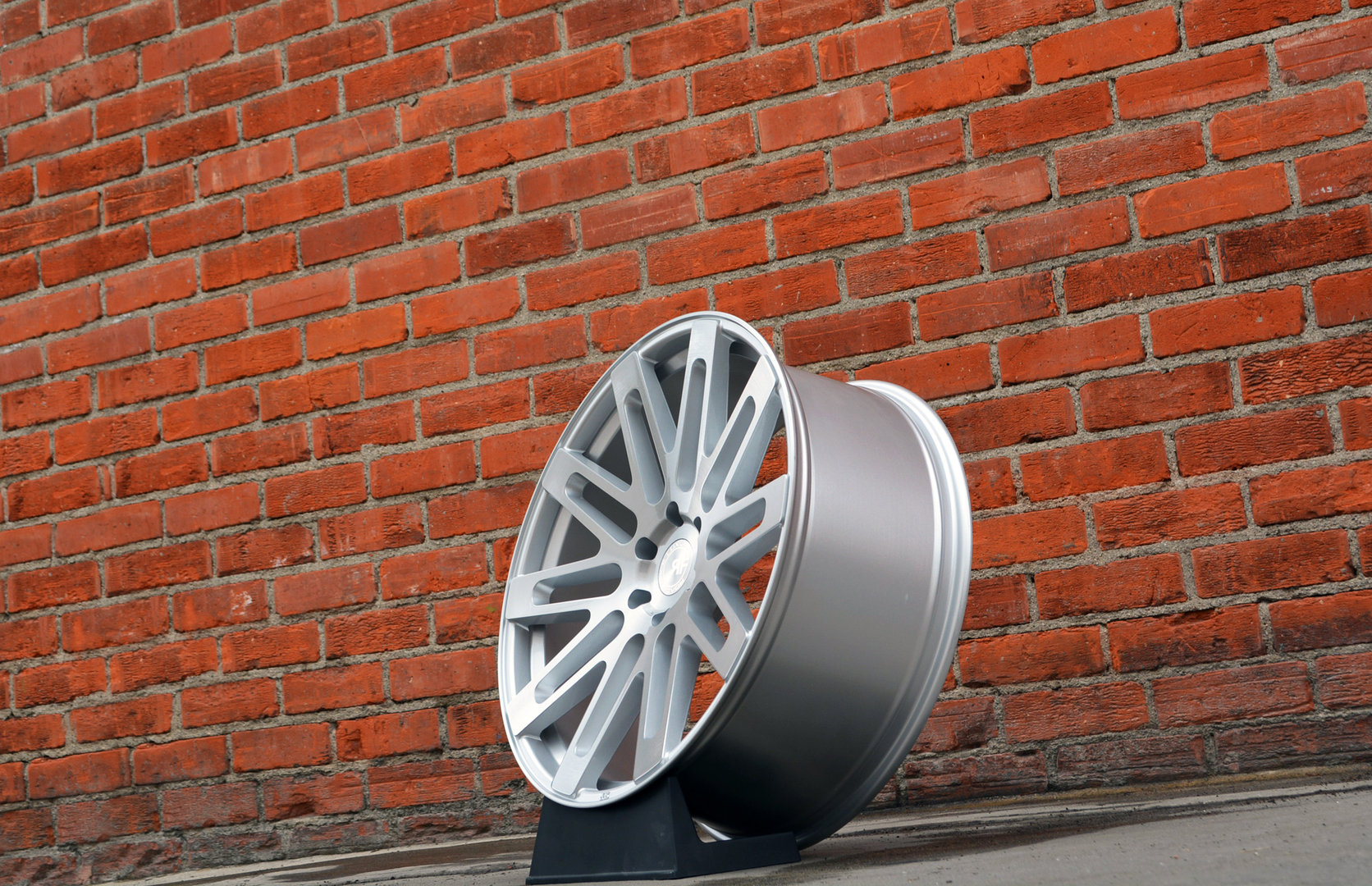 Road Force RF24 24" 10J ET30 5x130 Brush Silver - obrazek 5