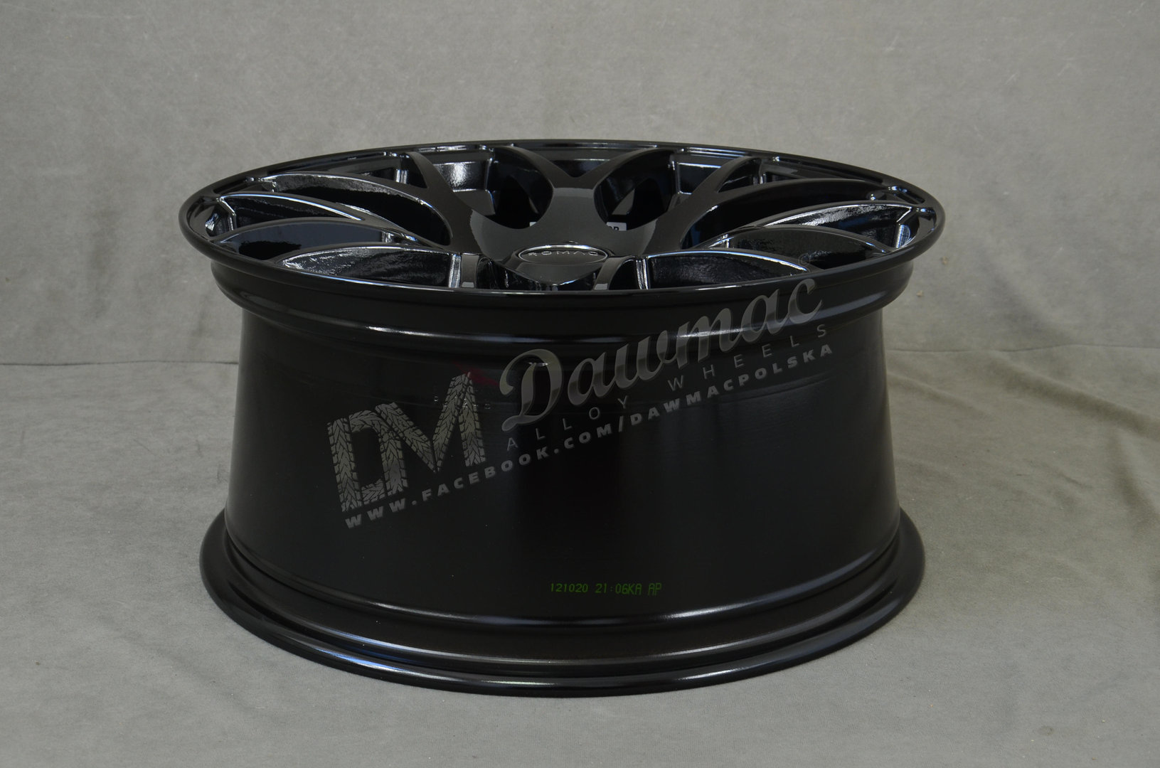 Romac Radium 18" 8,5J ET45 5x112 Gloss Black - obrazek 6