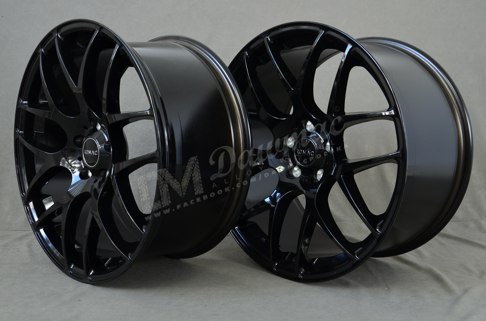 Romac Radium 19" 8,5J ET45 + 9,5J ET45 5x112 Gloss Black - obrazek 4