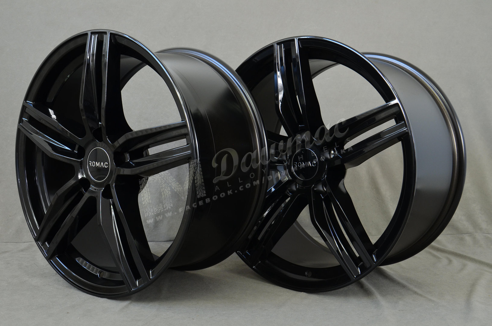 Romac Venom 19" 8,5J ET35 + 9,5J ET38 5x120 Gloss Black - obrazek 4