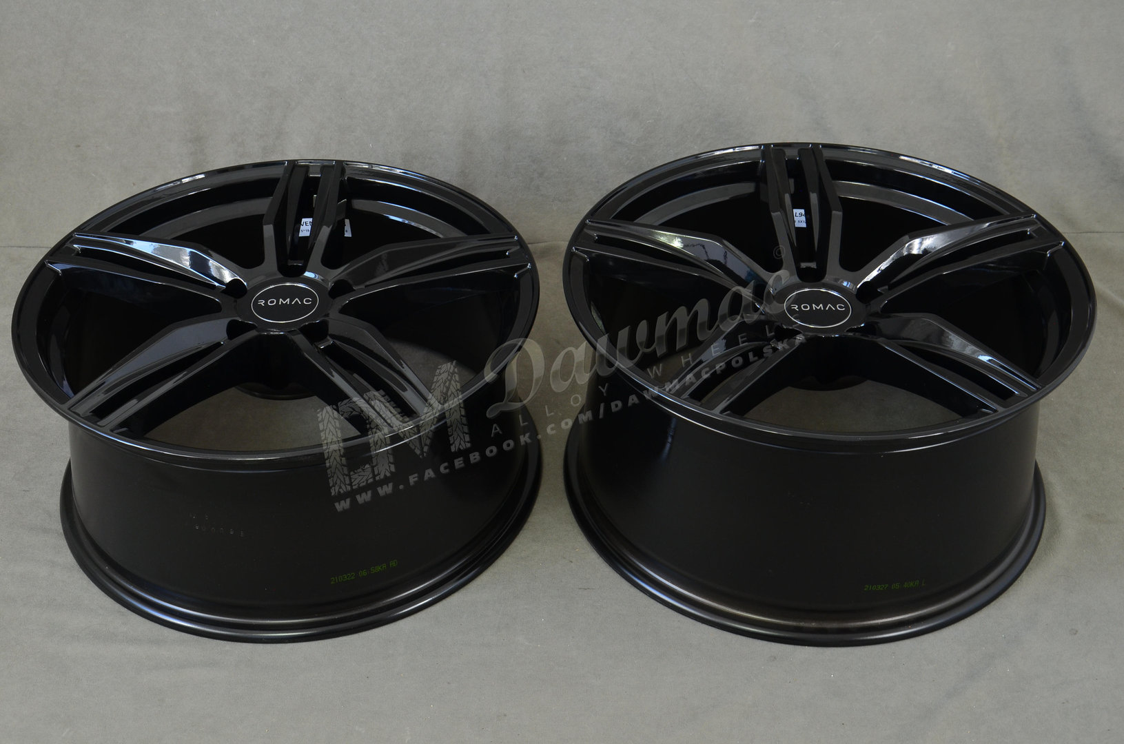 Romac Venom 19" 8,5J ET35 + 9,5J ET38 5x120 Gloss Black - obrazek 6