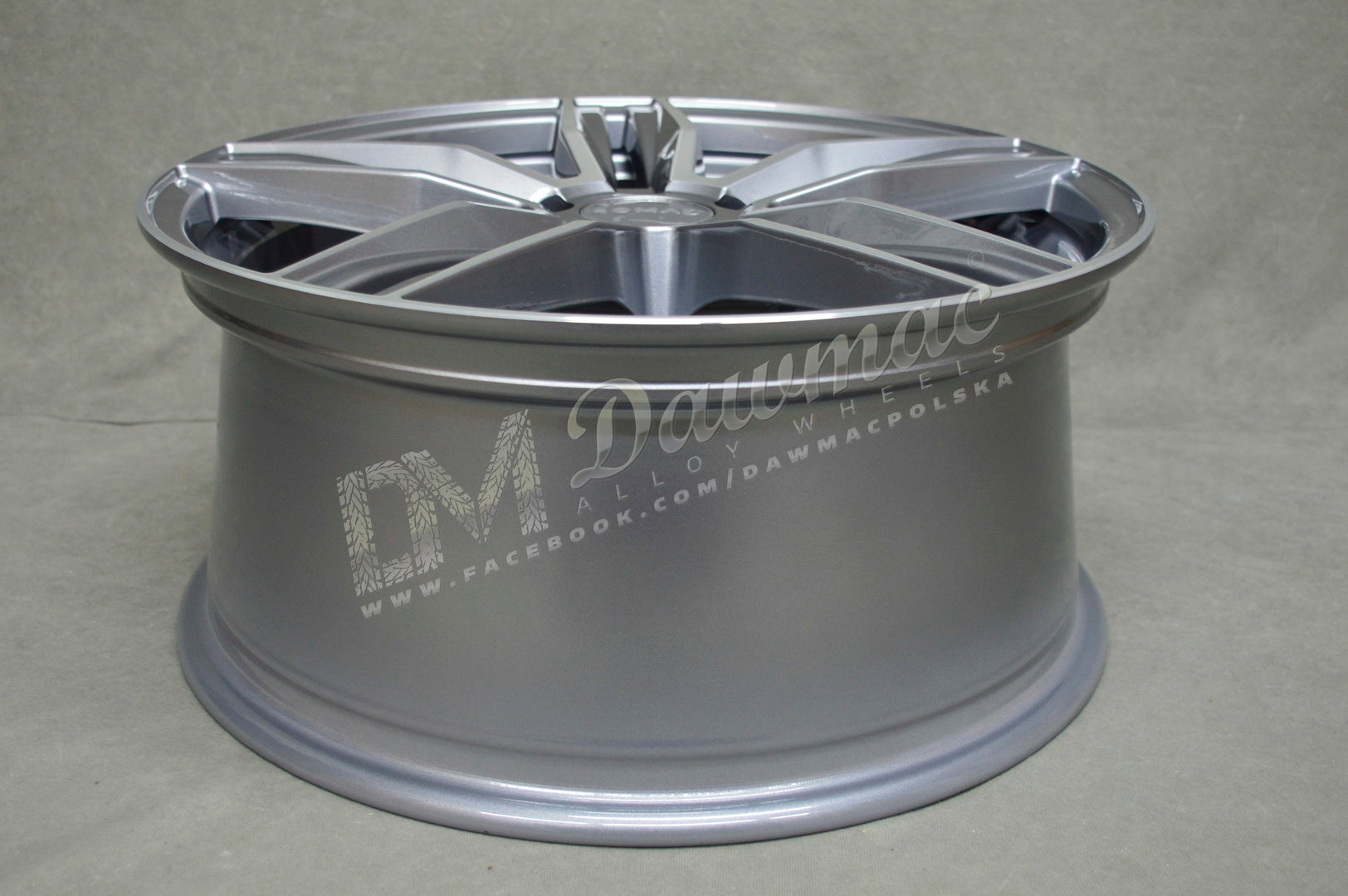 Romac Venom 19" 8.5J ET45 + 9.5J ET45 5x112 Grey Polished Face - obrazek 6