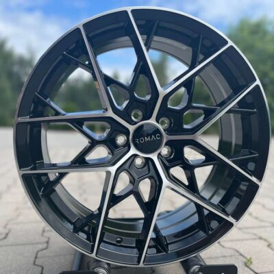 Romac Vortex 19" 8J ET42 5x108 Gloss Black Polish