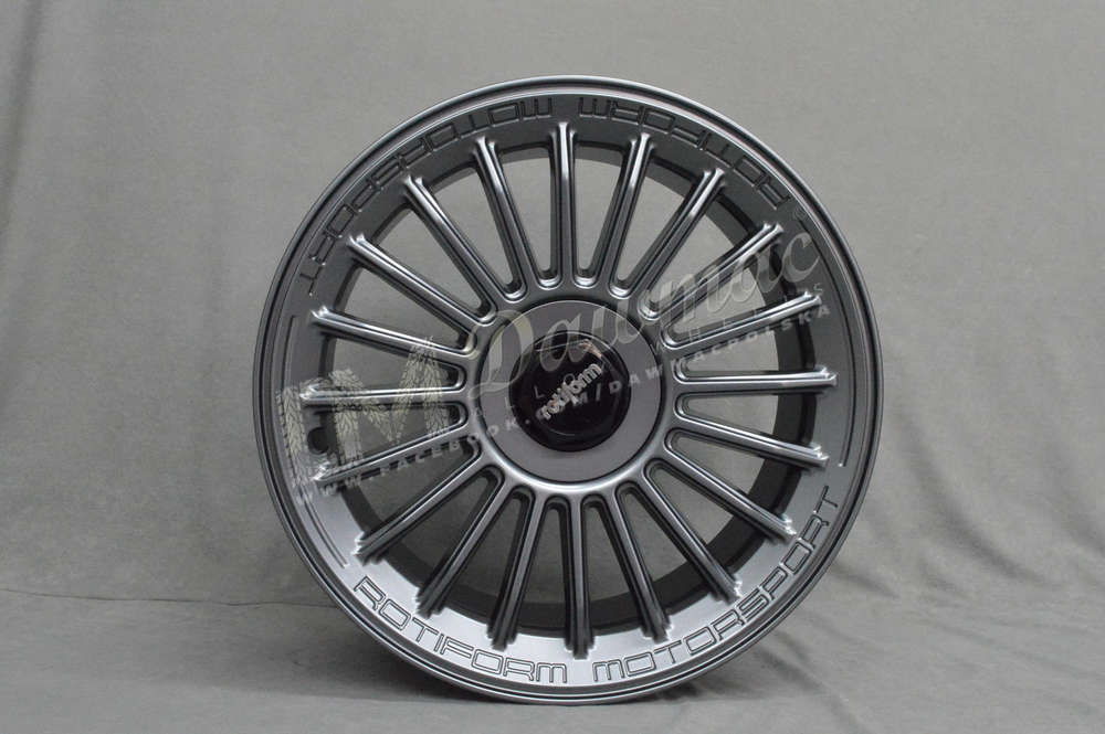 Rotiform BUC-M 19" 8.5J ET45 5x100/5x112 Matte Anthracite