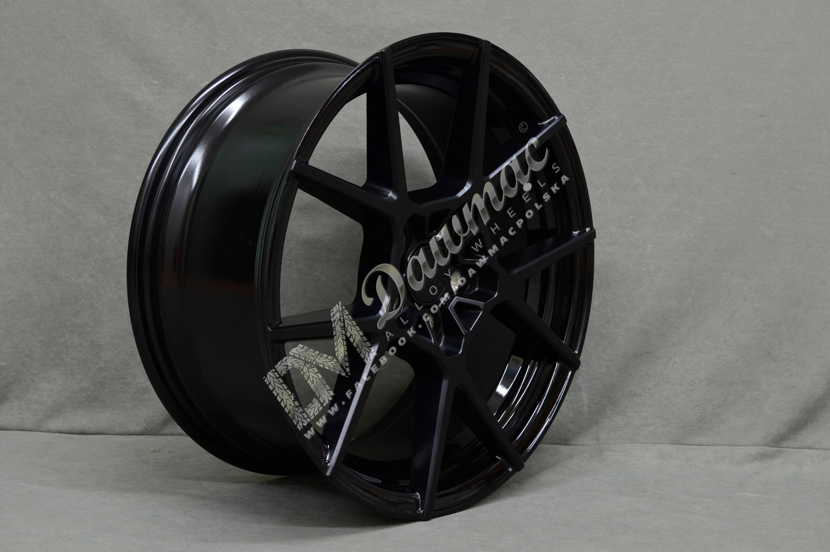 Rotiform KPS 19" 8.5J ET35 5x112 Matte Black Face w/ Gloss Black - obrazek 4