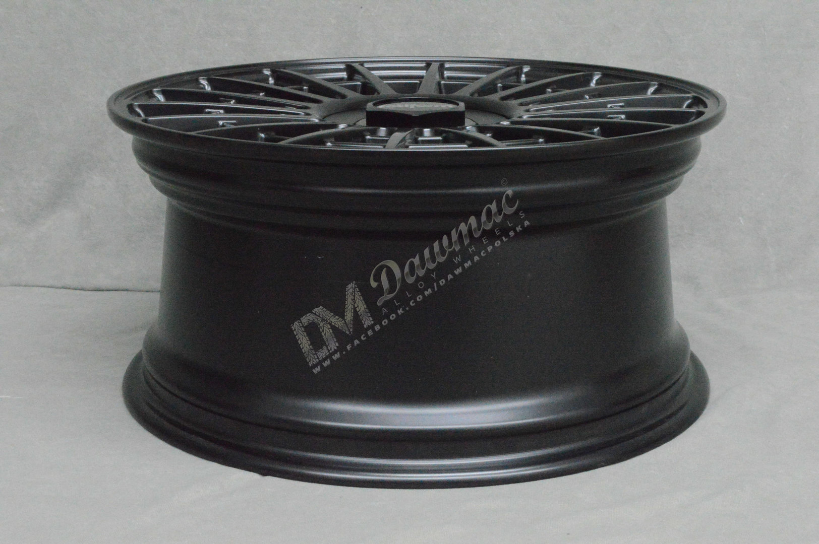 Rotiform LAS-R 18" 9.5J ET25 5x100/5x114.3 Matte Black - obrazek 8