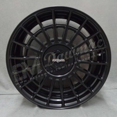 Rotiform LAS-R 19" 8.5J ET45 5x112/5x114.3 Matte Black