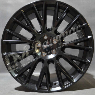 Rotiform LSE 19" 8.5J ET25 5x112 Satin Black