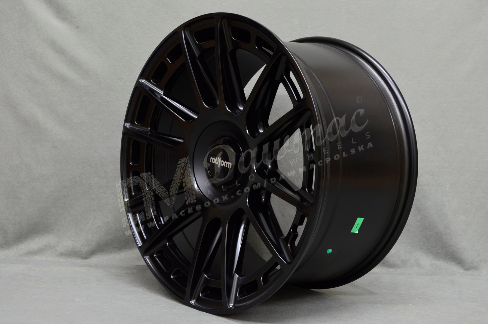 Rotiform OZR 18" 8.5J ET35 5x100/5x112 Matte Black - obrazek 3