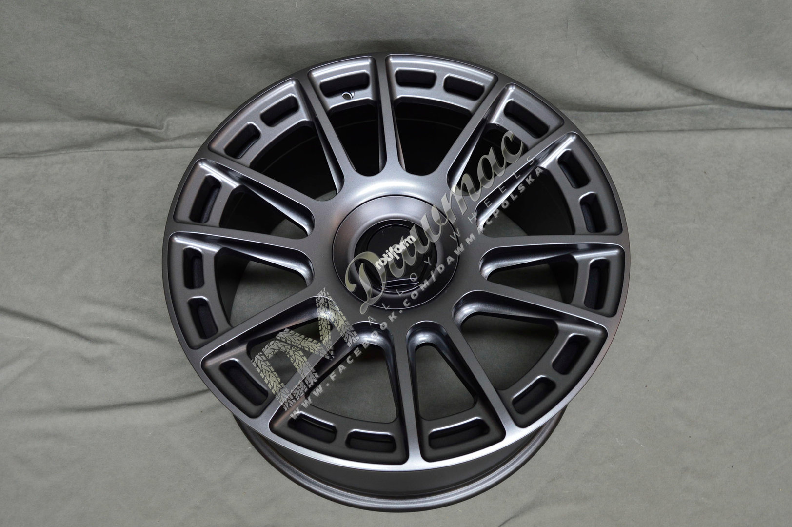 Rotiform OZR 19" 8.5J ET35 5x100/5x112 Matte Anthracite - obrazek 6