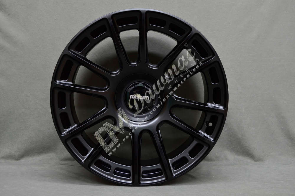 Rotiform OZR 19" 8.5J ET45 5x112/5x120 Matte Black
