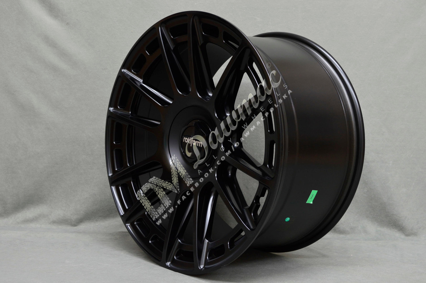 Rotiform OZR 19" 8.5J ET45 5x112/5x120 Matte Black - obrazek 3