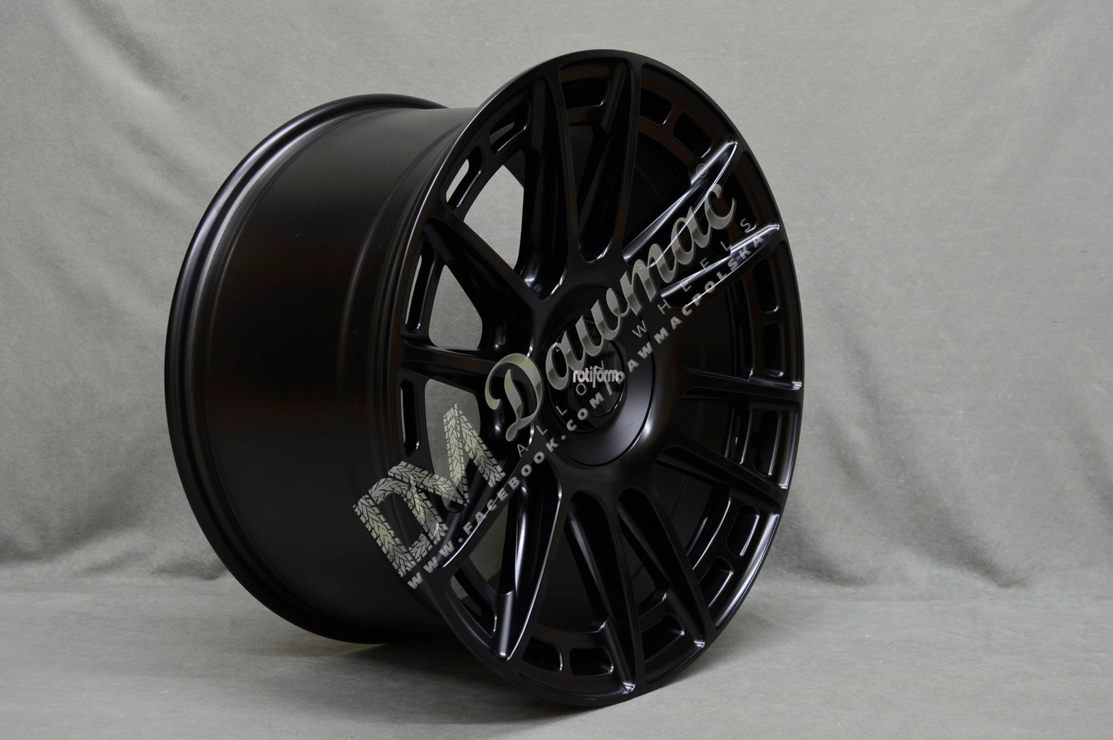 Rotiform OZR 19" 8.5J ET45 5x112/5x120 Matte Black - obrazek 4