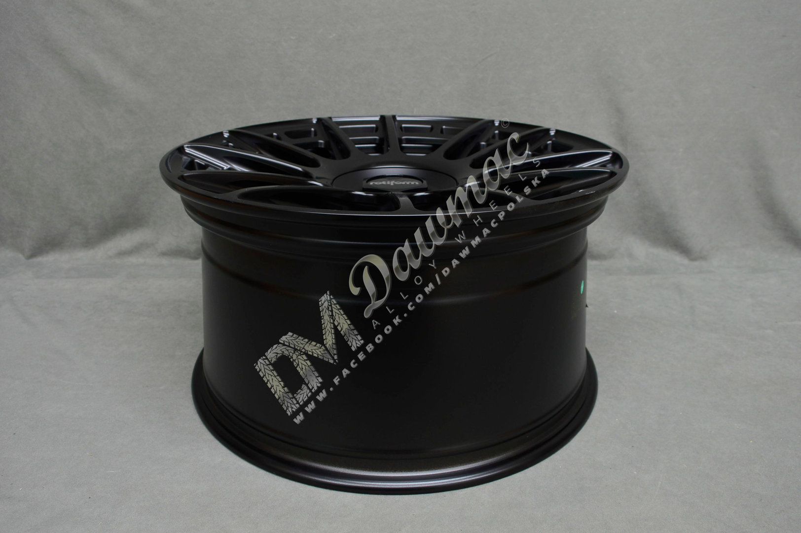Rotiform OZR 19" 8.5J ET45 5x112/5x120 Matte Black - obrazek 6