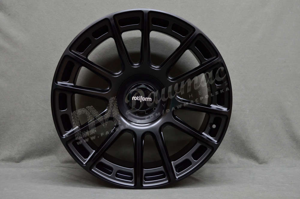 Rotiform OZR 20" 9J ET38 + 10.5J ET40 5x112/5x120 Matte Black