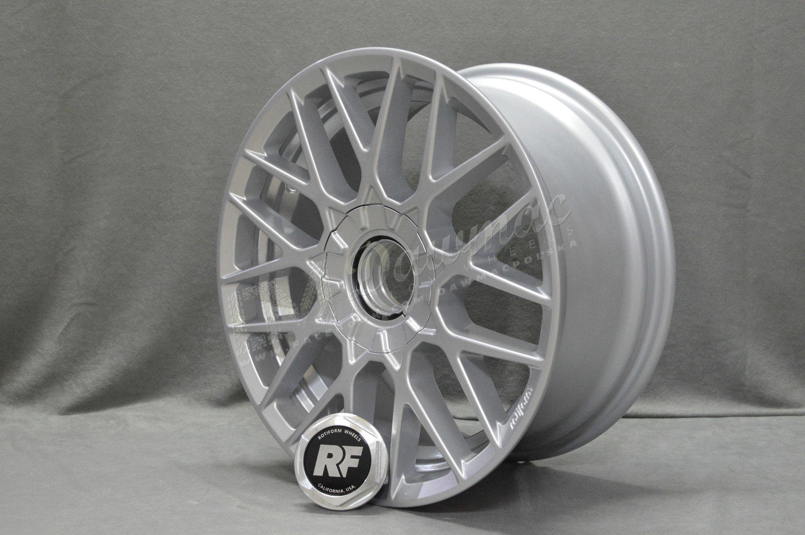 Rotiform RSE 17" 8J ET40 4x100/4x114.3 Silver - obrazek 5