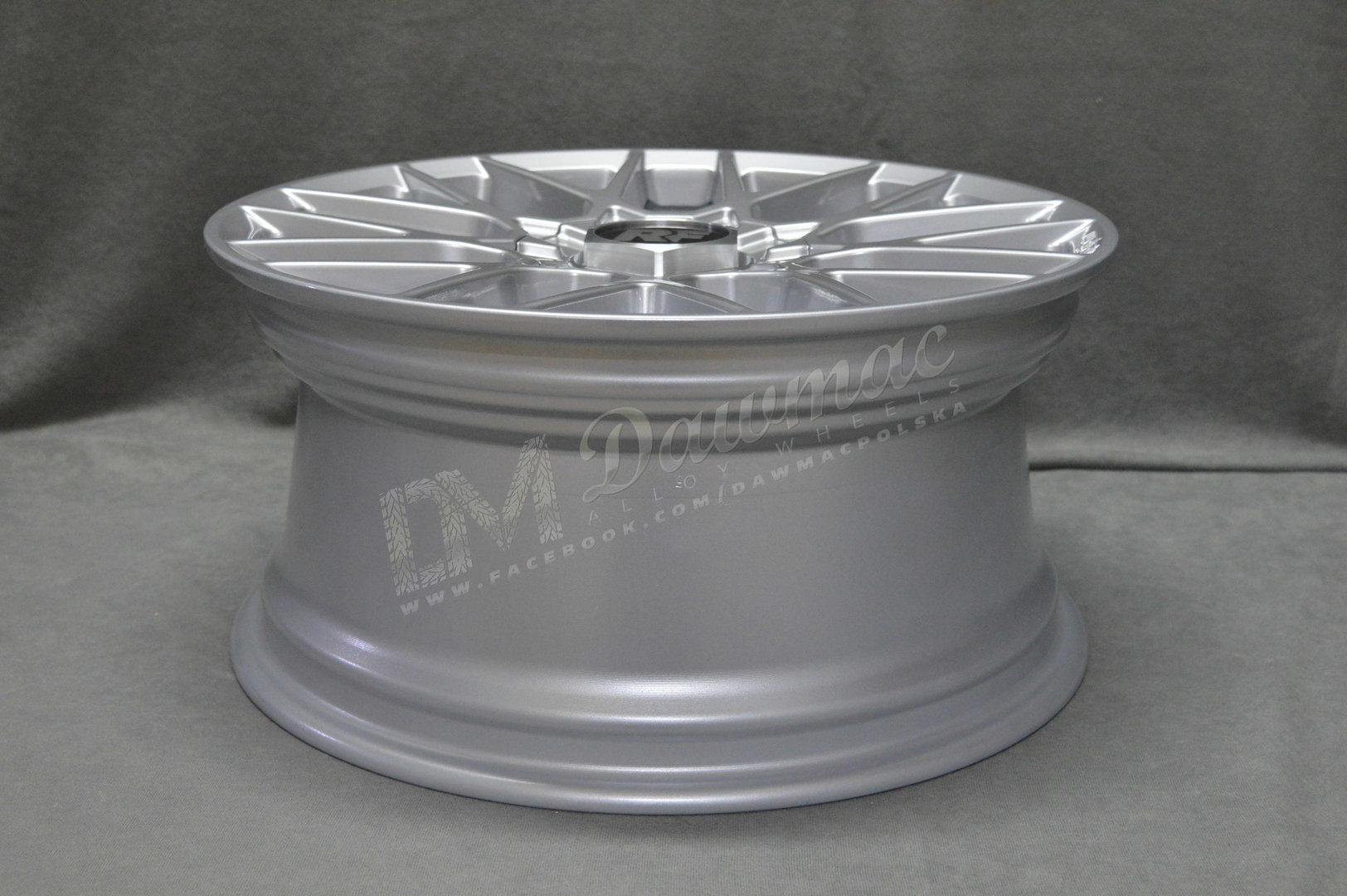 Rotiform RSE 17" 8J ET40 4x100/4x114.3 Silver - obrazek 9