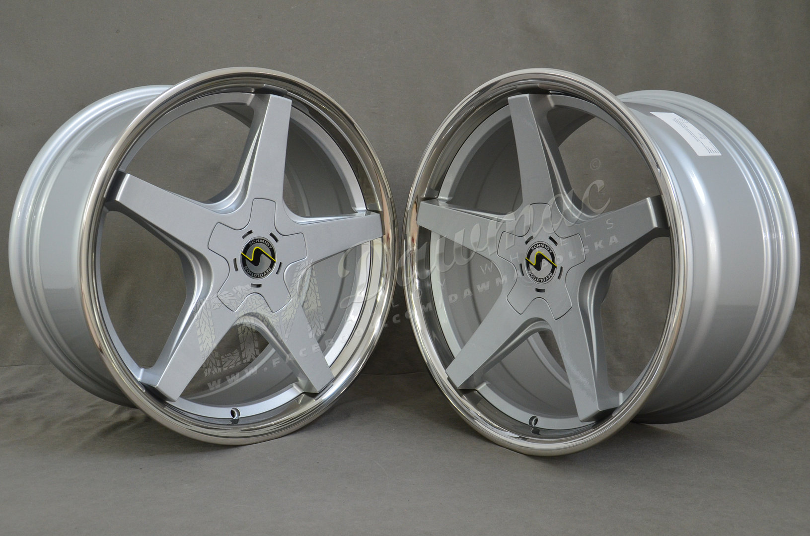 Schmidt XS5 19" 8,5J ET15-ET45 BLANK Silver - obrazek 3