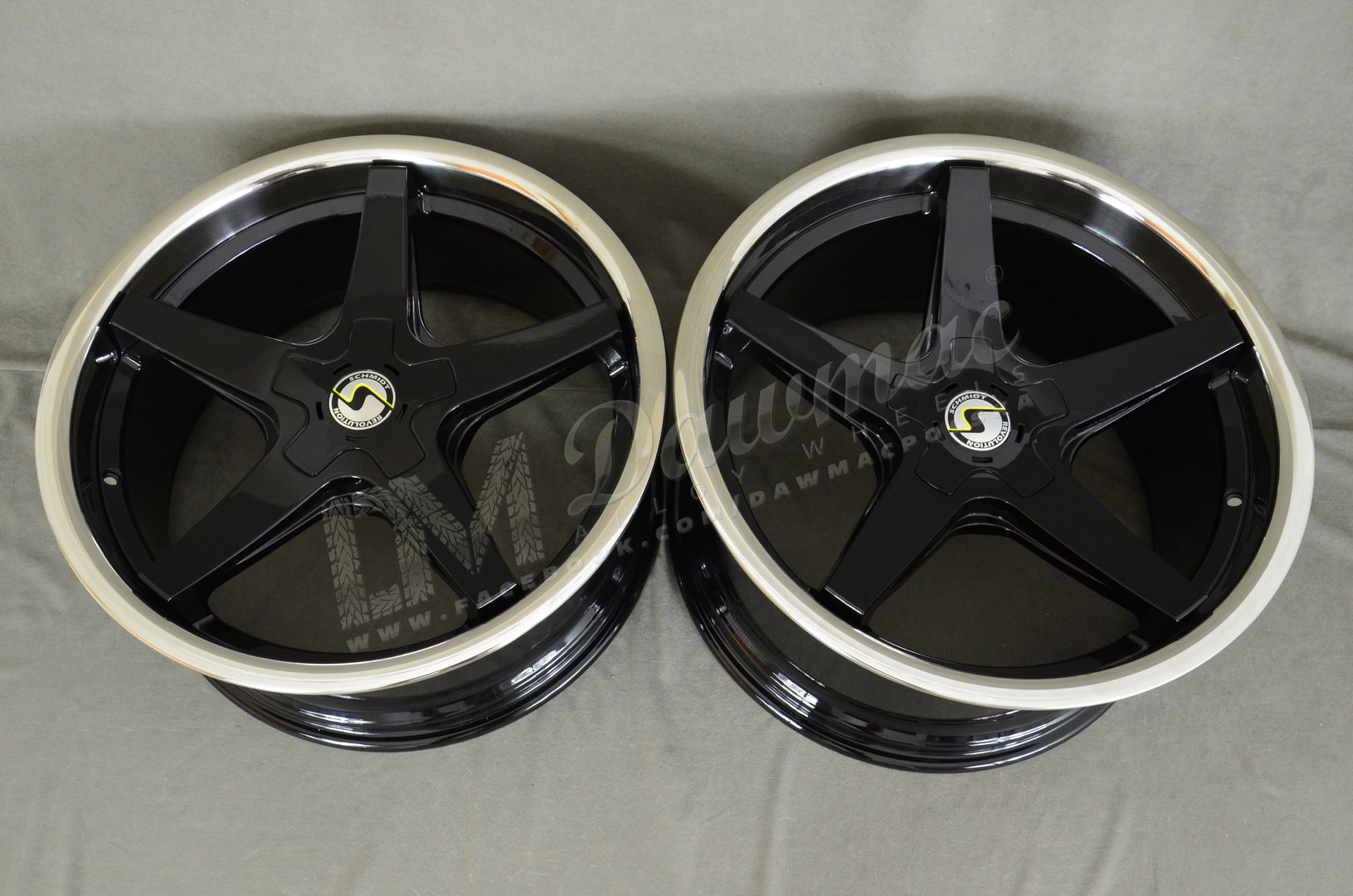 Schmidt XS5 19" 9J ET9-ET39 BLANK Gloss Black Polished Lip - obrazek 6