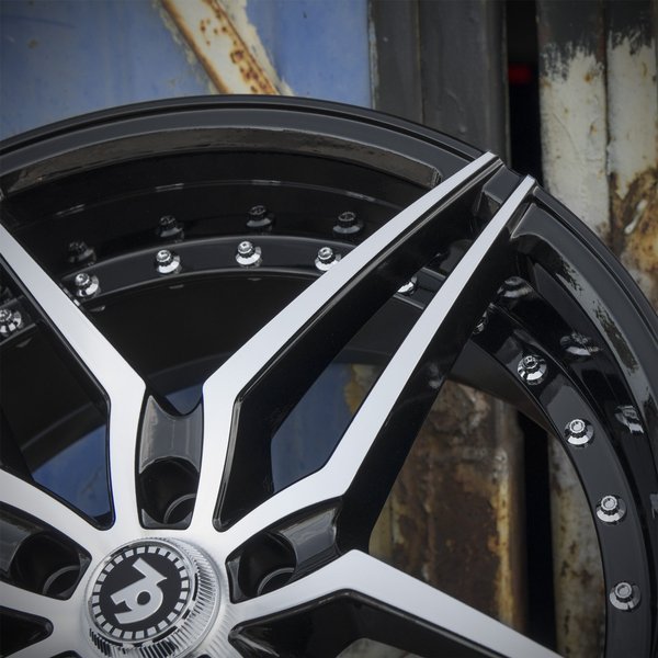 Seventy9 SV-AR 19" 8,5J ET30 + 9,5J ET30 5x120 Black Front Polished - obrazek 10