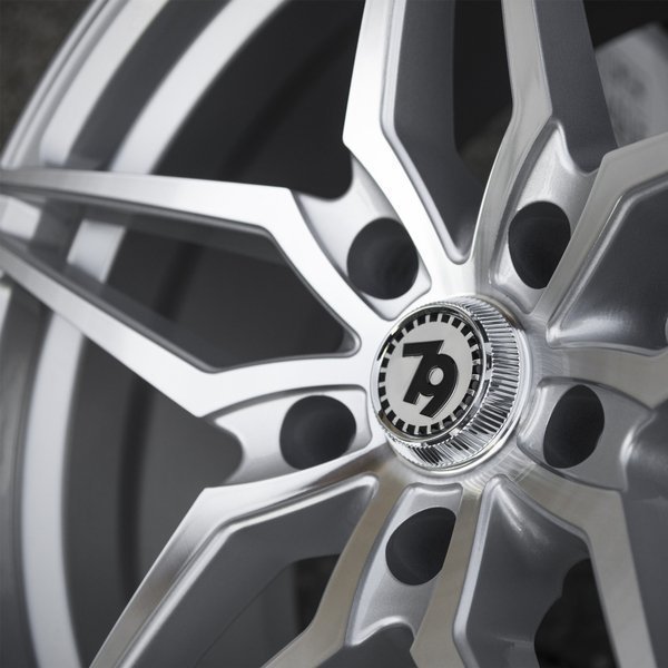 Seventy9 SV-A 18" 8J ET30 + 9J ET35 5x120 Quartz Silver - obrazek 11