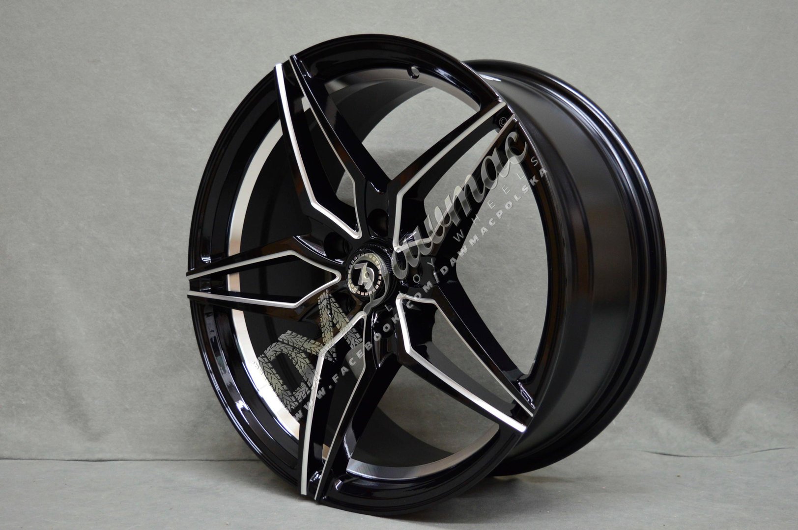 Seventy9 SV-A 18" 8J ET35 + 9J ET40 5x112 Black Glossy Window Inner Lip - obrazek 3