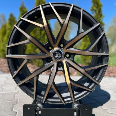 Seventy9 SV-C 19" 8.5J ET40 5x114.3 Black Glossy Gold Front