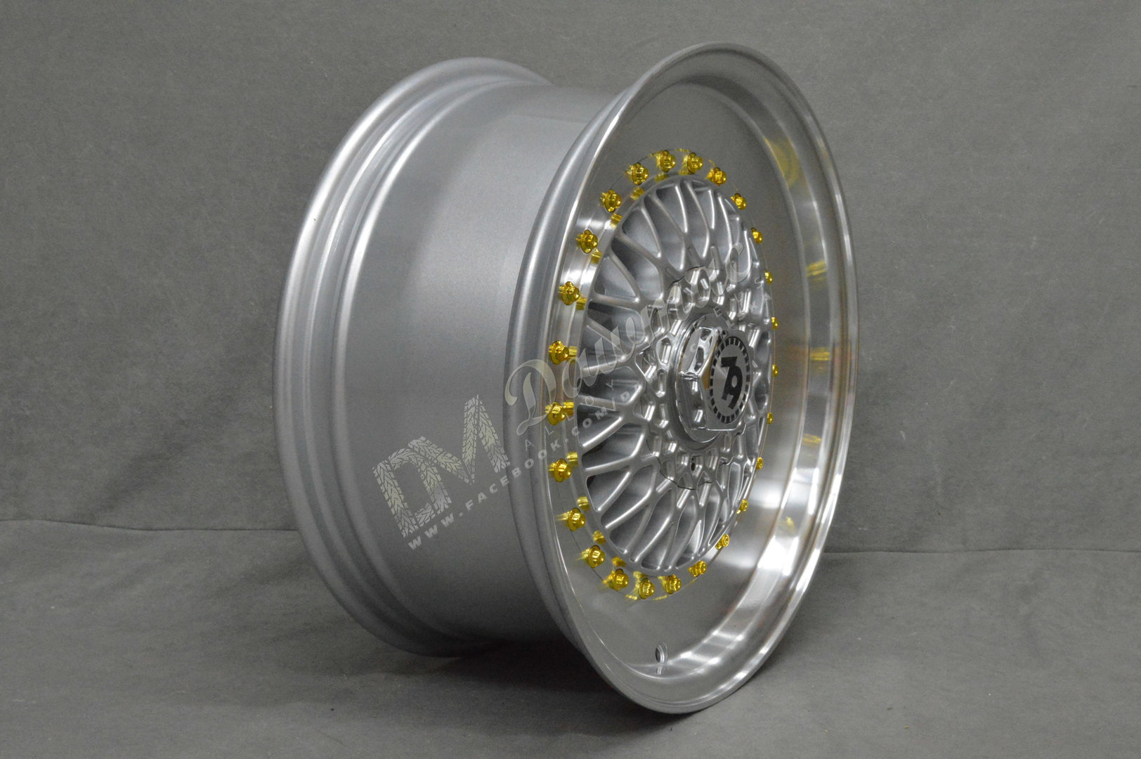 Seventy9 SV-F 17" 8J ET30 5x112/5x114.3 Silver Front Polished - obrazek 3