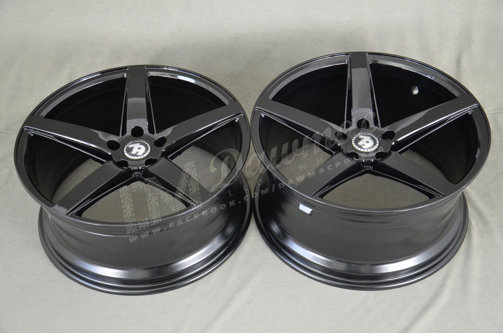 Seventy9 SV-N 19" 8.5J ET35 + 9.5J ET38 5x112 Black Glossy - obrazek 6