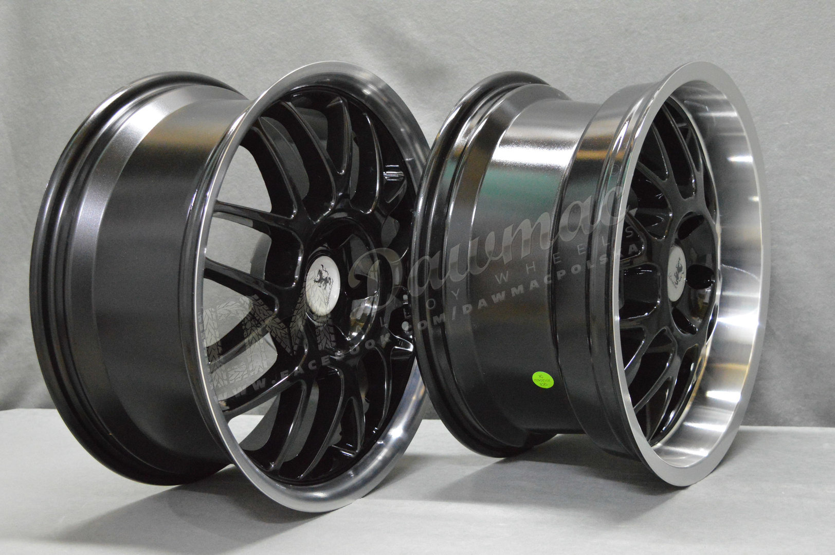 WOLFRACE STUTTGART 18" 8J ET35 + 9J ET35 5x120 Gloss Black - obrazek 5