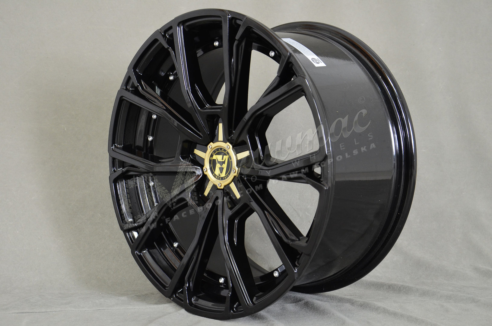 Wolfrace 71 Matrix 20" 8,5J ET40 5x114,3 Gloss Raven Black - obrazek 4