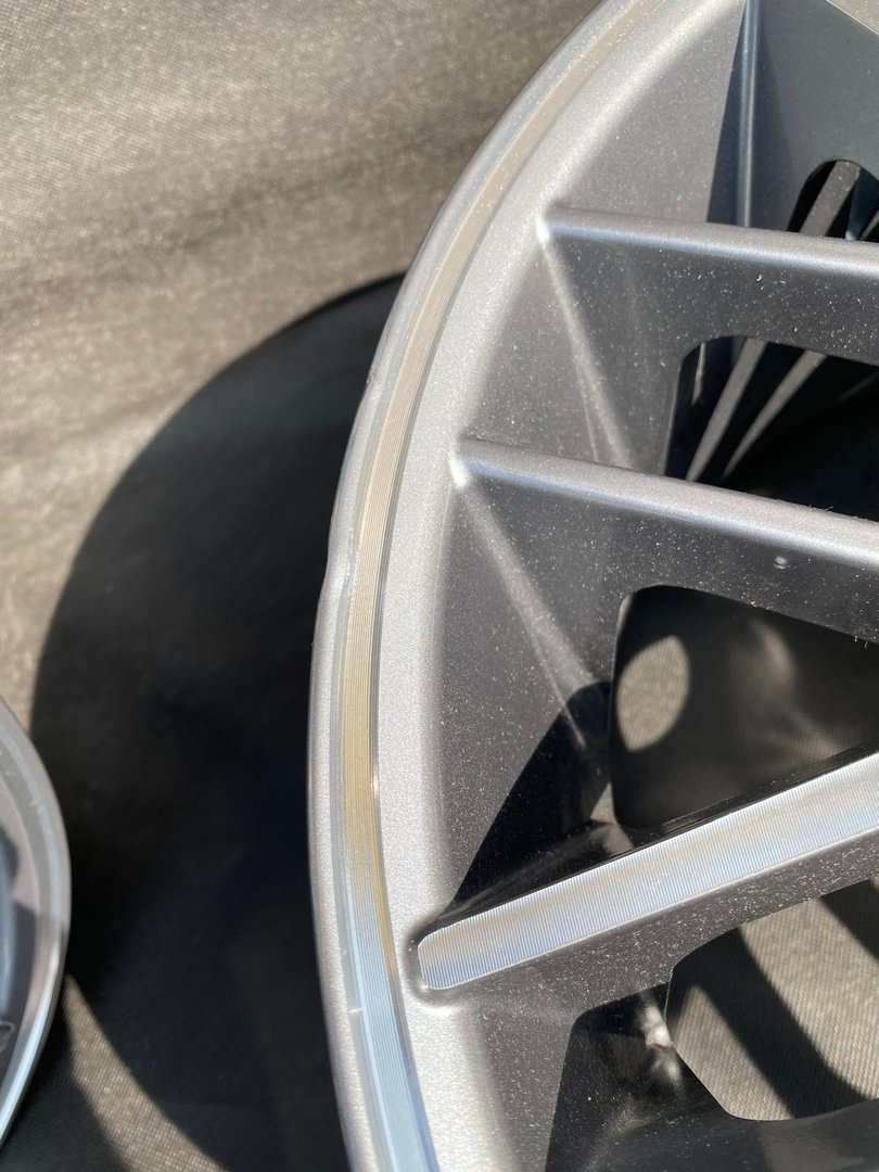 Wolfrace 71 Munich 521 18" 8J ET35 + 9,5J ET35 5x112 Gun Metal Polished - obrazek 5