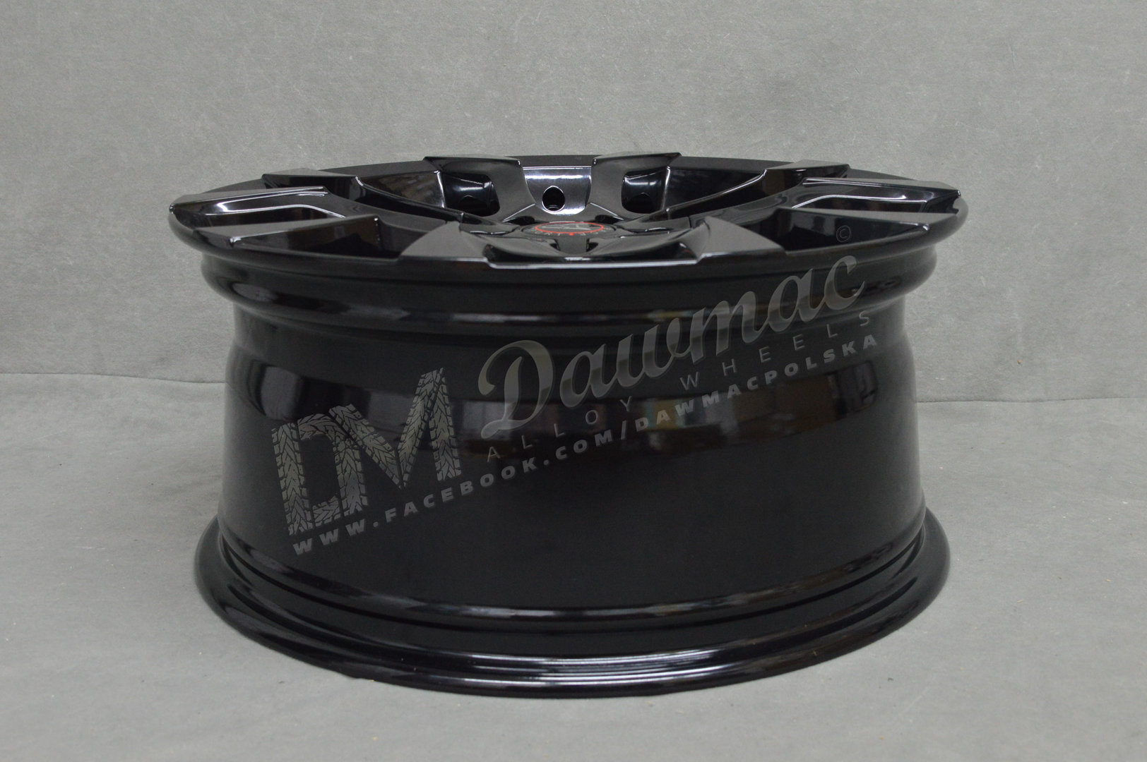 Wolfrace Eurosport Assassin 19" 8,5J ET45 5x114,3 Gloss Black - obrazek 7