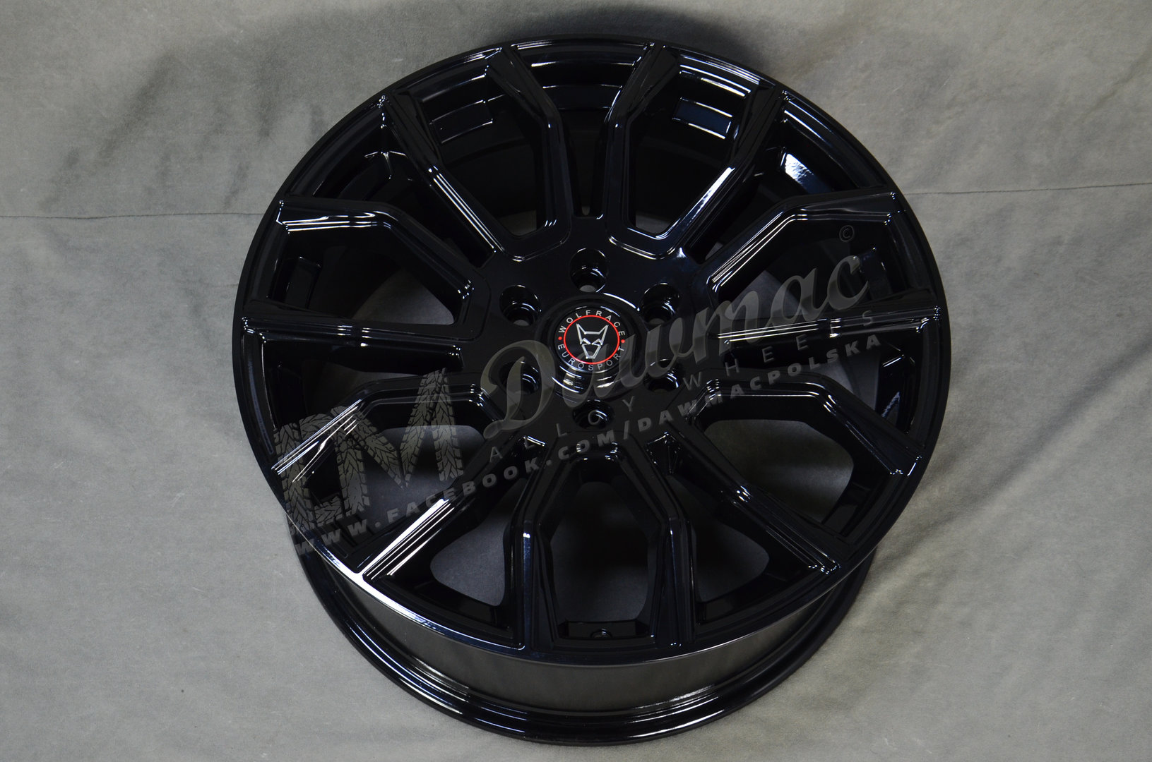 Wolfrace Eurosport Evoke X 20" 8,5J ET40 6x120 Gloss Black - obrazek 5