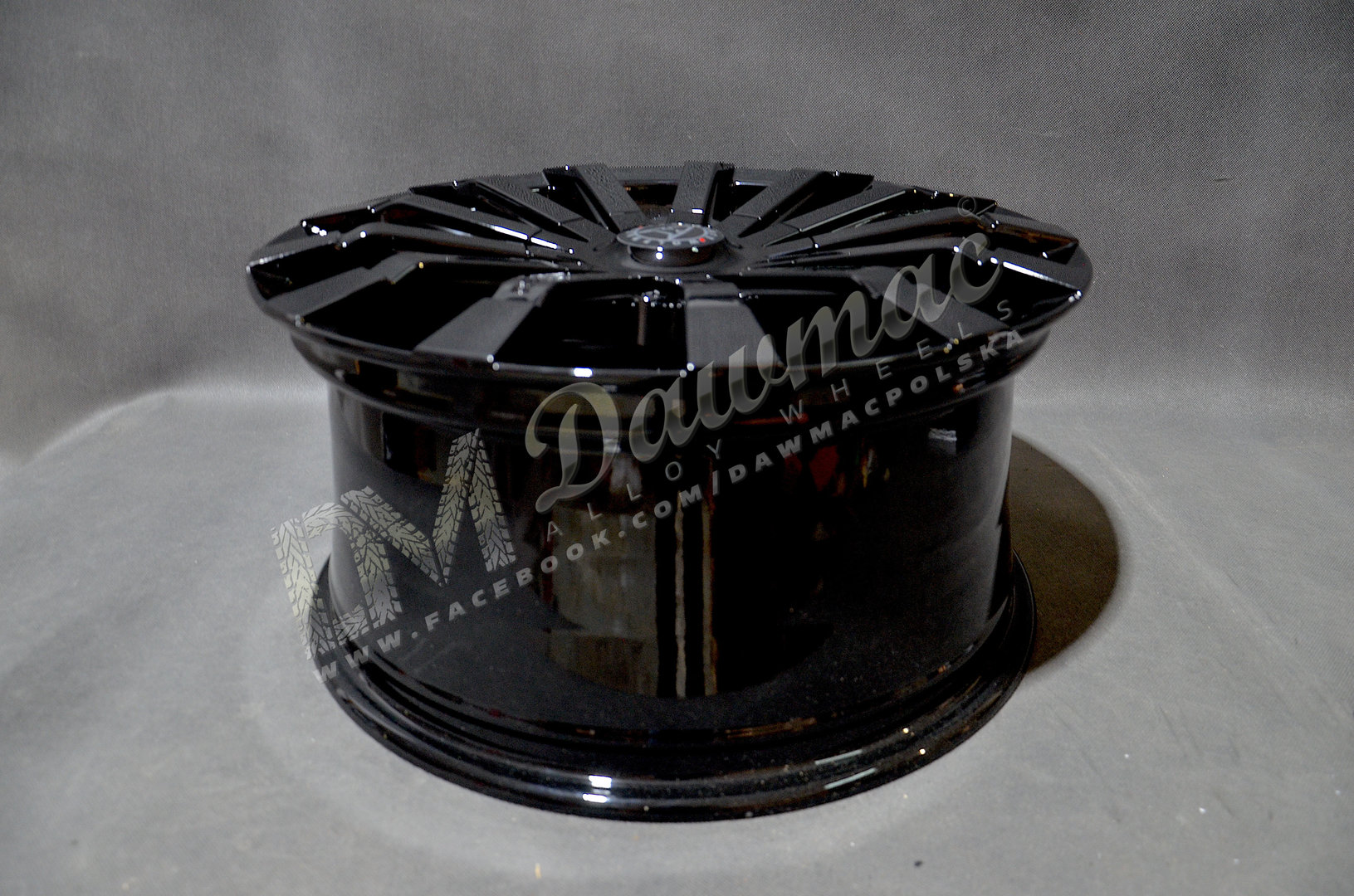 Wolfrace Eurosport Renaissance 20" 8,5J ET25 5x127 Gloss Black - obrazek 6