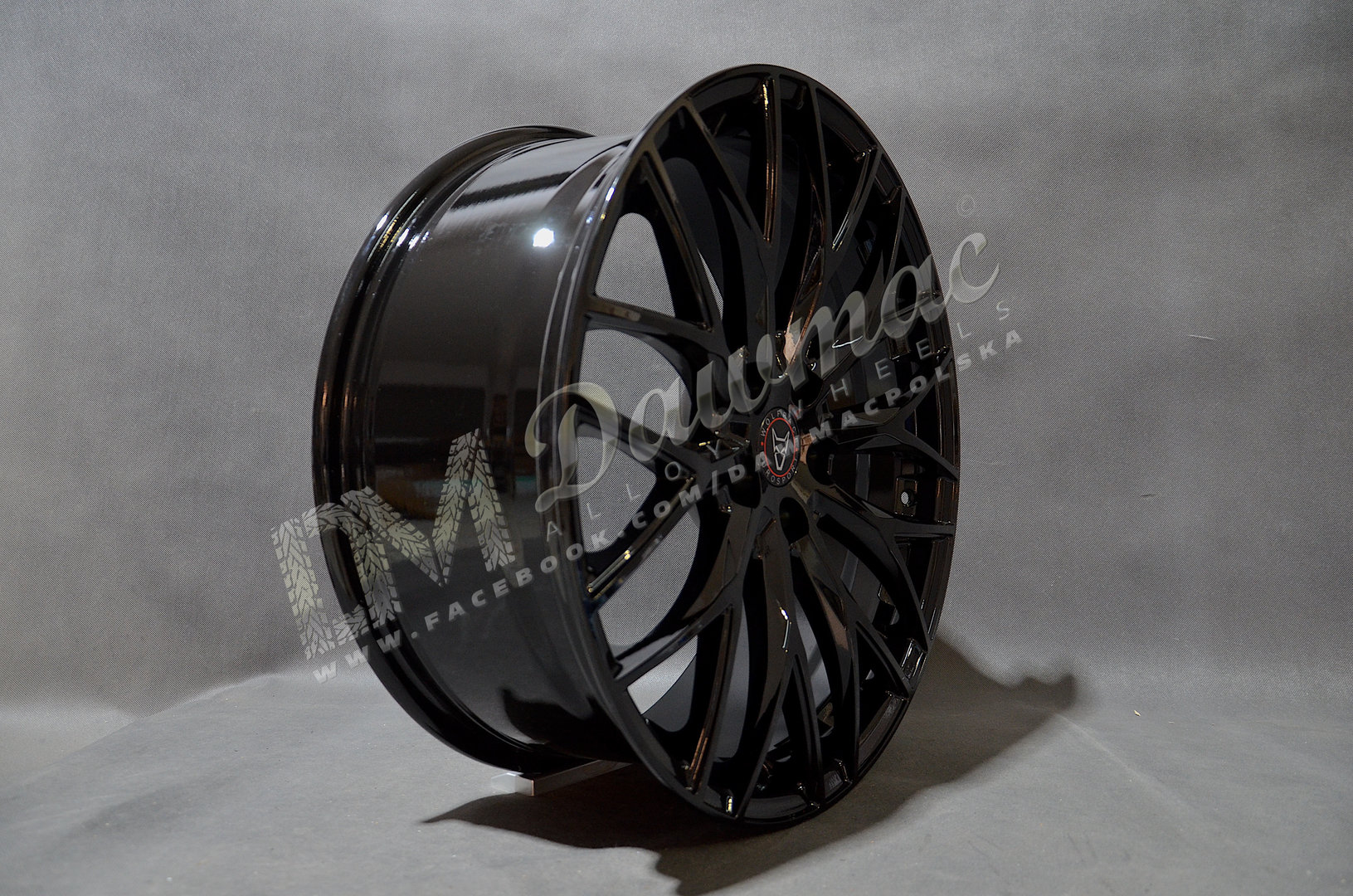 Wolfrace Eurosport Wolfsburg 20" 8,5J ET42 5x114,3 Gloss Black - obrazek 3