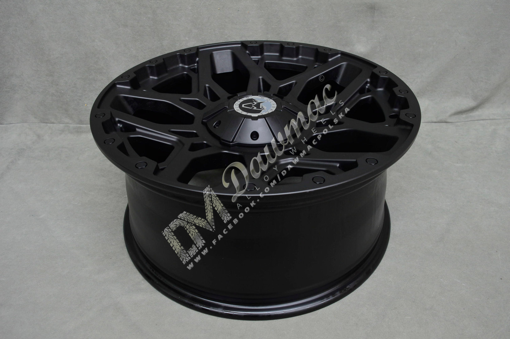 Wolfrace Explorer Sahara 20" 8,5J ET40 5x120 Matt Black Black Rivets - obrazek 6