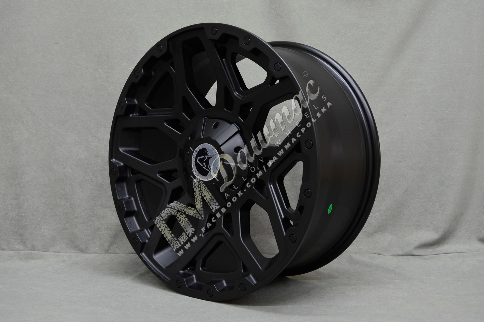 Wolfrace Explorer Sahara 20" 8,5J ET40 6x120 Matt Black Black Rivets - obrazek 3