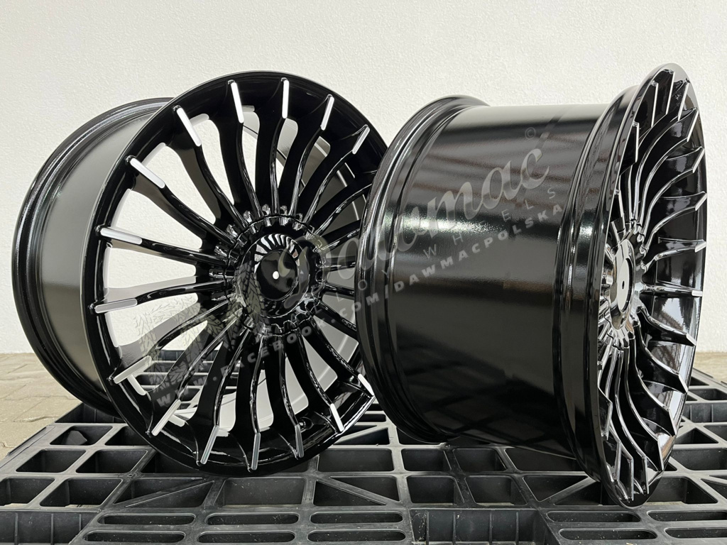 Model: 8133/7211 18" 8,5J ET33 + 9,5J ET35 5x120 BFM - obrazek 4